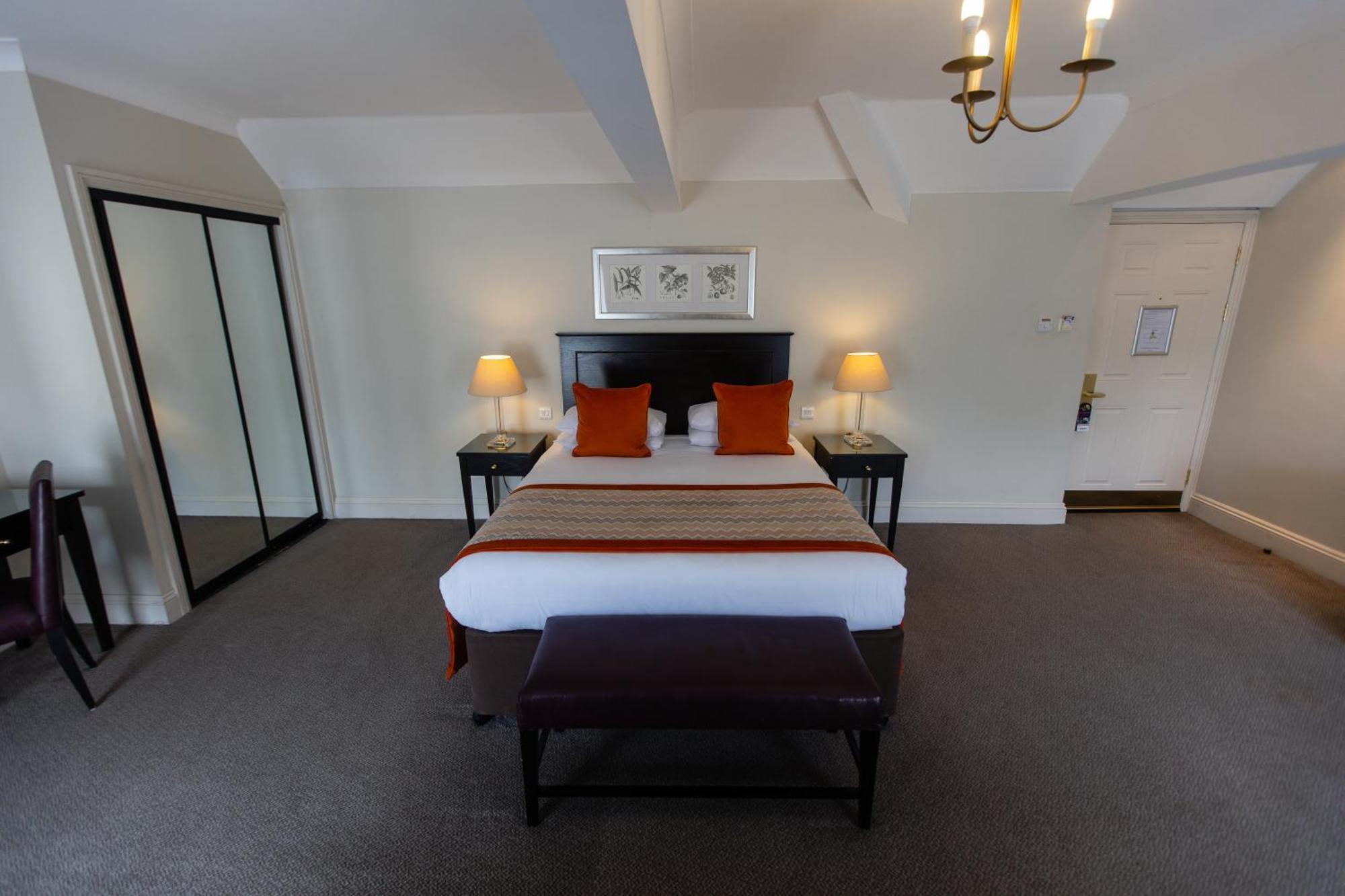 Standard Room,1626349384:JPEG